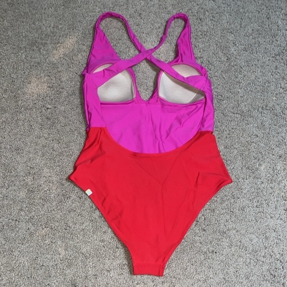 Summersalt The Deep Dive Colorblock One Piece Swimsuit Lava Hibiscus 8 - Picture 6 of 10